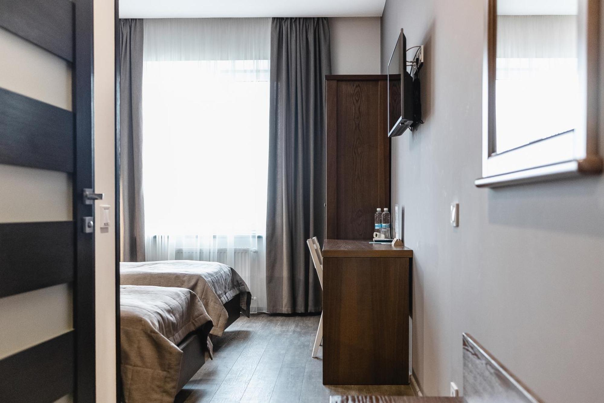 Geography Hotel Veresneve Buitenkant foto