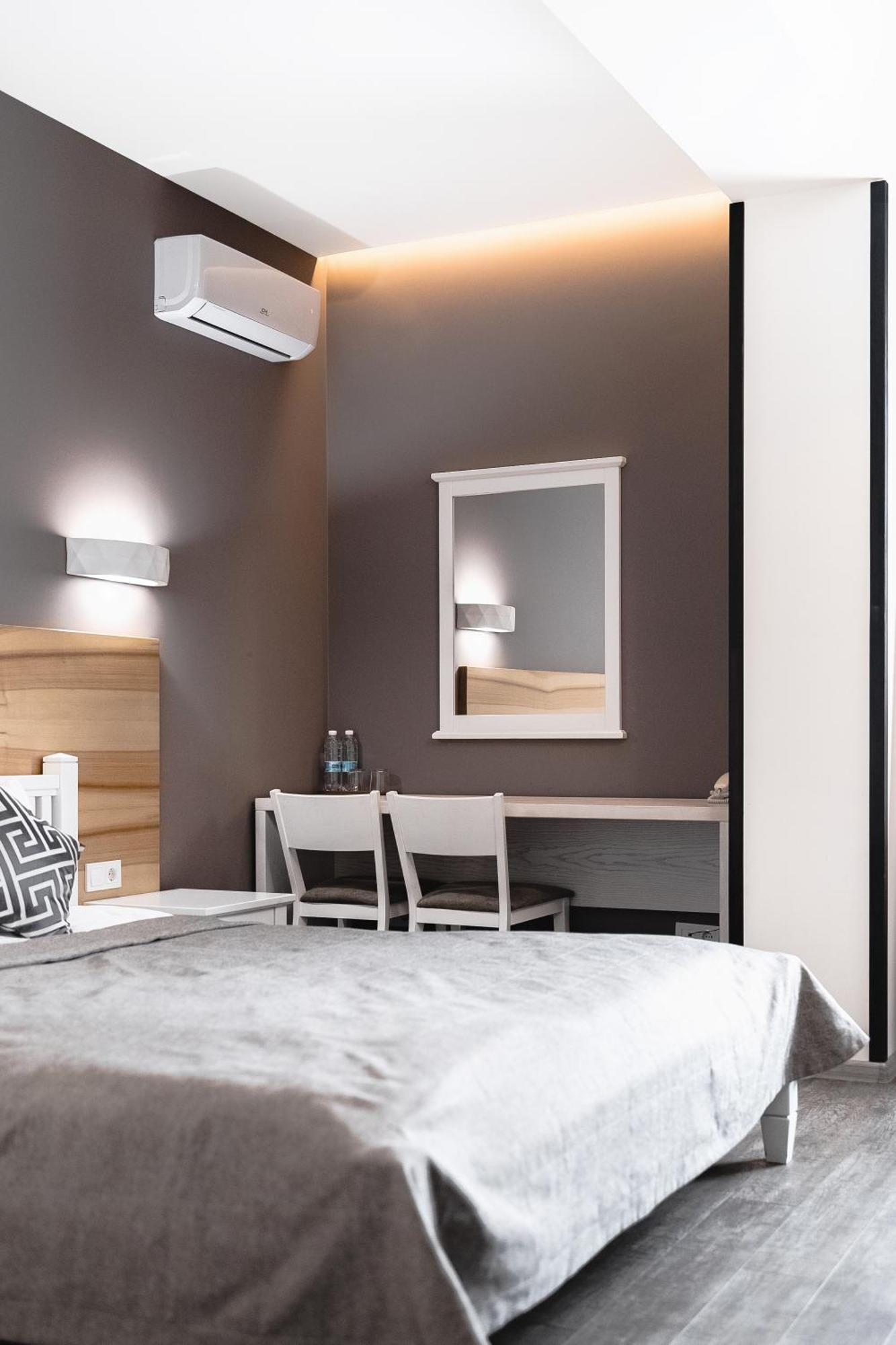 Geography Hotel Veresneve Buitenkant foto