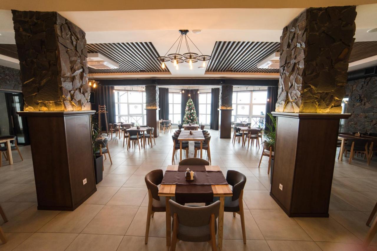 Geography Hotel Veresneve Buitenkant foto