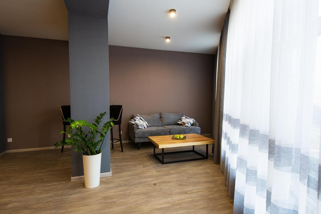 Geography Hotel Veresneve Buitenkant foto